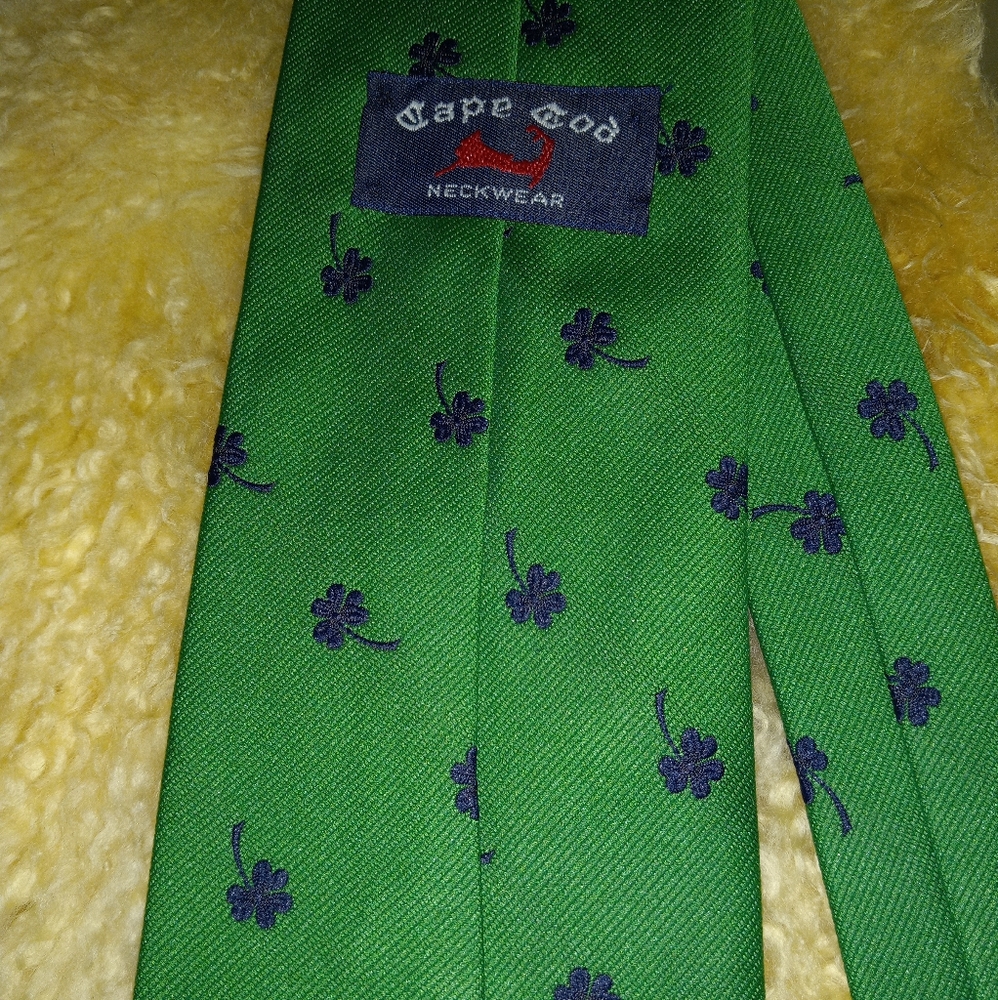 Vintage Cape Cod Neckware Irish Shamrock Clover - St.Patrick Day